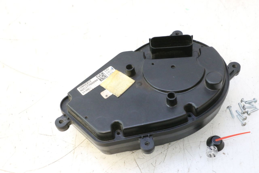 photo de VELOCIMETRO VASO PIAGGIO NRG POWER PUREJET 50 (2018 - 2021) - Estado de la superficie y material