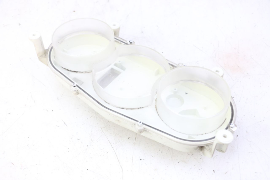 photo de VELOCIMETRO VASO PEUGEOT SATELIS 250 (2006 - 2012) - Detalles de los puntos de fijación