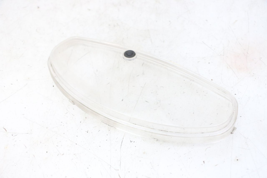 photo de VELOCIMETRO VASO SUZUKI BURGMAN 125 (2007 - 2014) - Detalles de los puntos de fijación