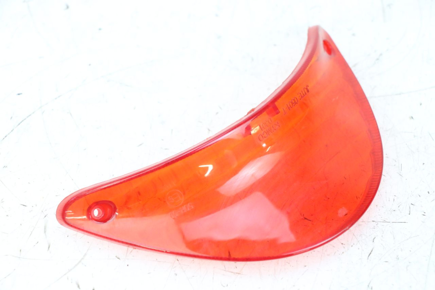 photo de LUZ FRENO KYMCO AGILITY 4T 50 (2018 - 2022) - Primer plano técnico