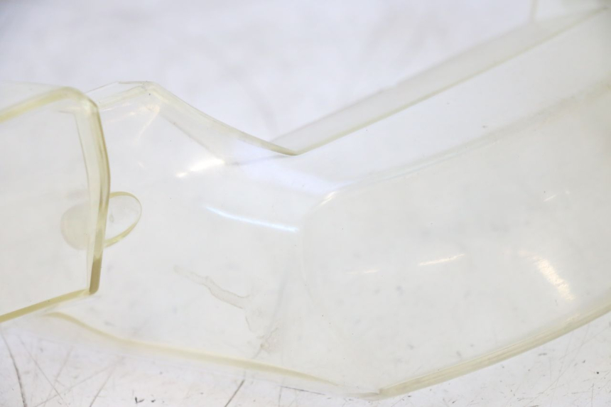 photo de LUZ FRENO MBK BOOSTER ROCKET 50 (1995 - 1998) - Primer plano técnico