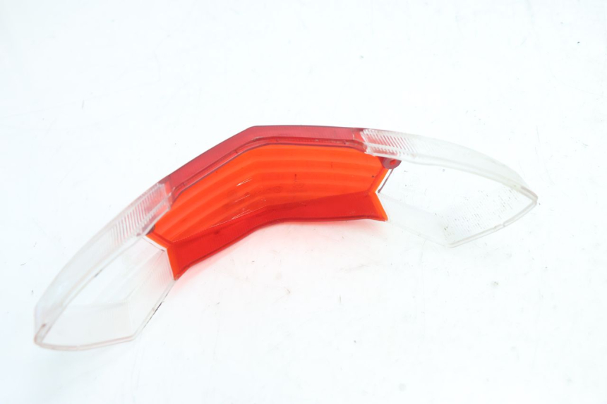 photo de CUBIERTA DE LUZ TRASERA PEUGEOT KISBEE 2T 50 (2010 - 2017) - Zoom estado de uso