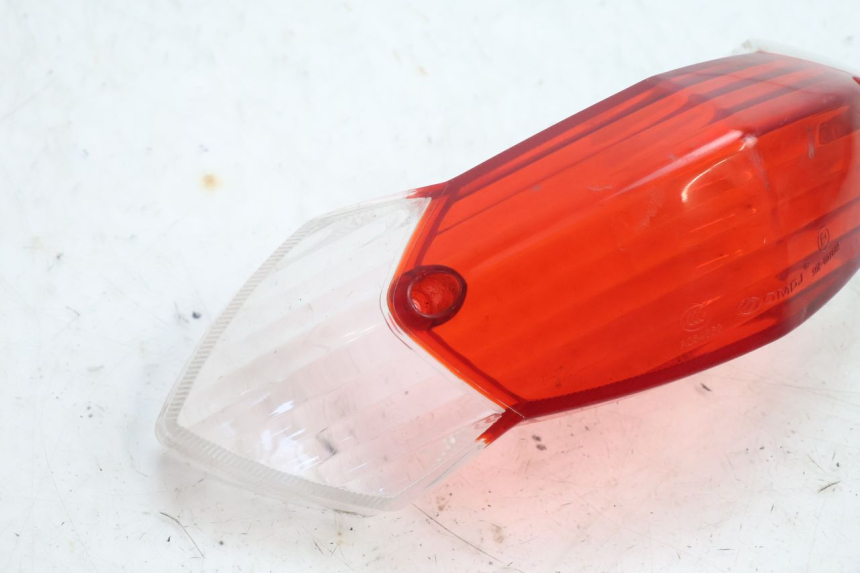 photo de CUBIERTA DE LUZ TRASERA PEUGEOT KISBEE 2T 50 (2010 - 2017) - Detalle de la pieza