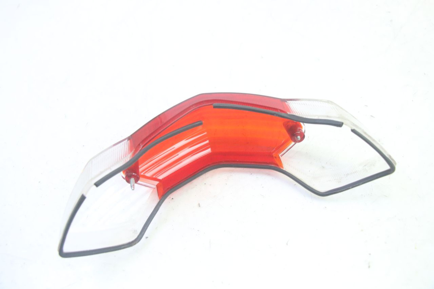 photo de LUZ FRENO PEUGEOT KISBEE 4T 50 (2010 - 2017) - Primer plano técnico