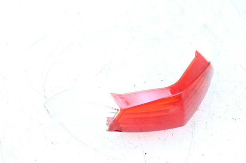 photo de LUZ FRENO PEUGEOT KISBEE 4T 50 (2018 - 2022) - Detalles de los puntos de fijación