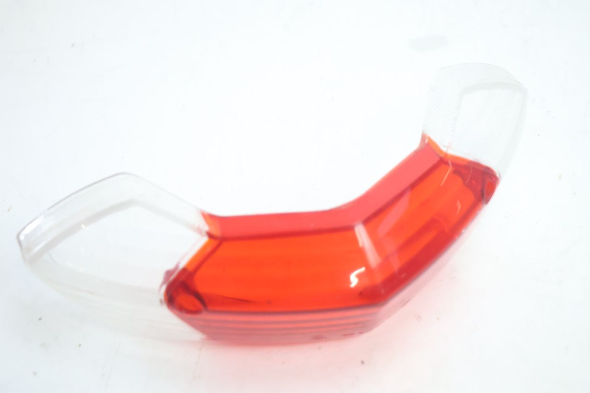 photo de LUZ FRENO PEUGEOT KISBEE 4T 50 (2010 - 2017) - Estado de la superficie y material
