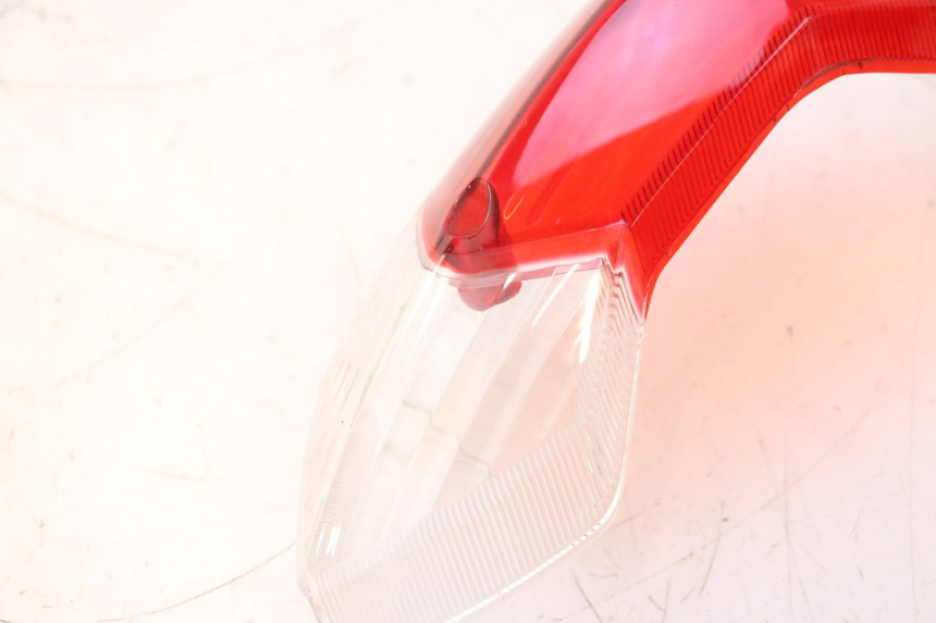 photo de LUZ FRENO PEUGEOT KISBEE 4T 50 (2023 - 2026) - Zoom estado de uso