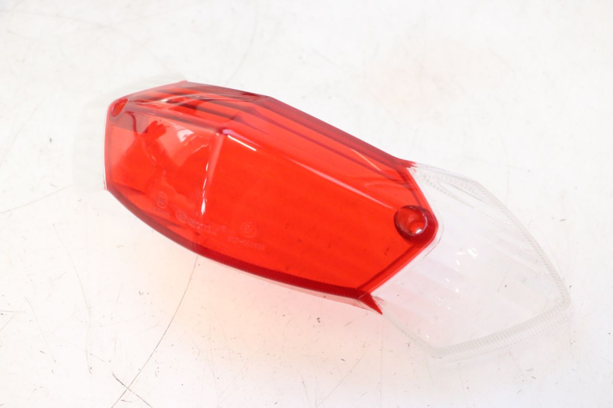 photo de LUZ FRENO PEUGEOT KISBEE 4T 50 (2023 - 2026) - Detalles de los puntos de fijación
