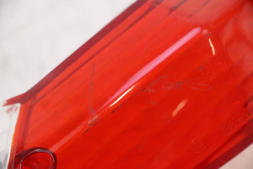 photo de LUZ FRENO PEUGEOT KISBEE 4T 50 (2018 - 2022) - Otra perspectiva