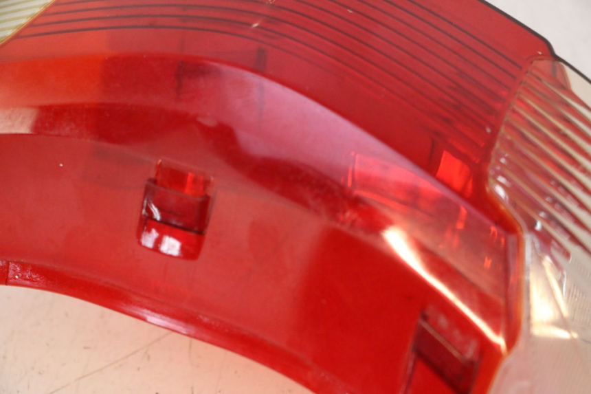photo de CUBIERTA DE LUZ TRASERA JM MOTORS SANTANA 50 (2014 - 2023) - Otra perspectiva