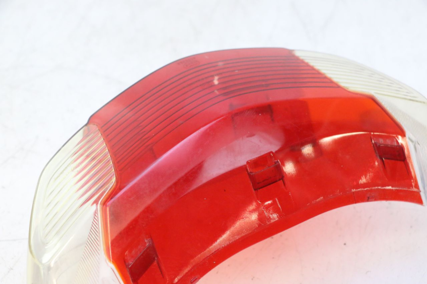 photo de CUBIERTA DE LUZ TRASERA JM MOTORS SANTANA 50 (2014 - 2023) - Vista general del producto