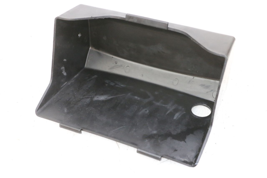 photo de TAPA BATERIA ADIVA AD3 300 (2014 - 2020) - Detalle de la pieza