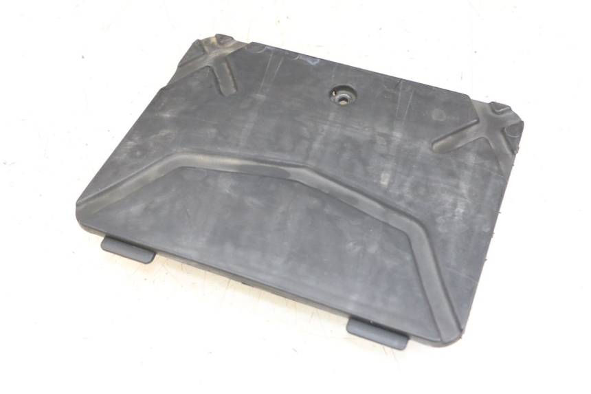 photo de TAPA DE LA BATERíA KYMCO AGILITY 4T 50 (2018 - 2022) - Vista principal