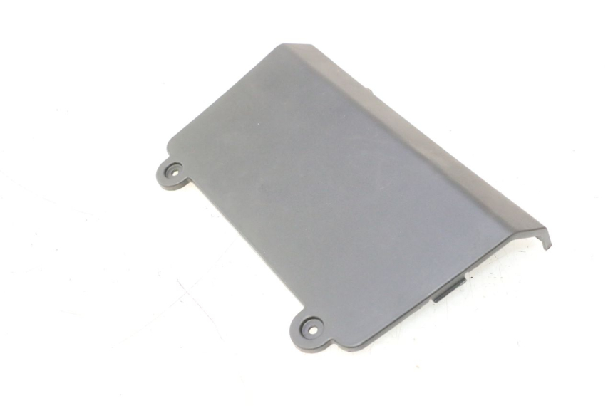 photo de TAPA BATERIA KYMCO AGILITY CITY 16P 125 (2015 - 2024) - Zoom estado de uso