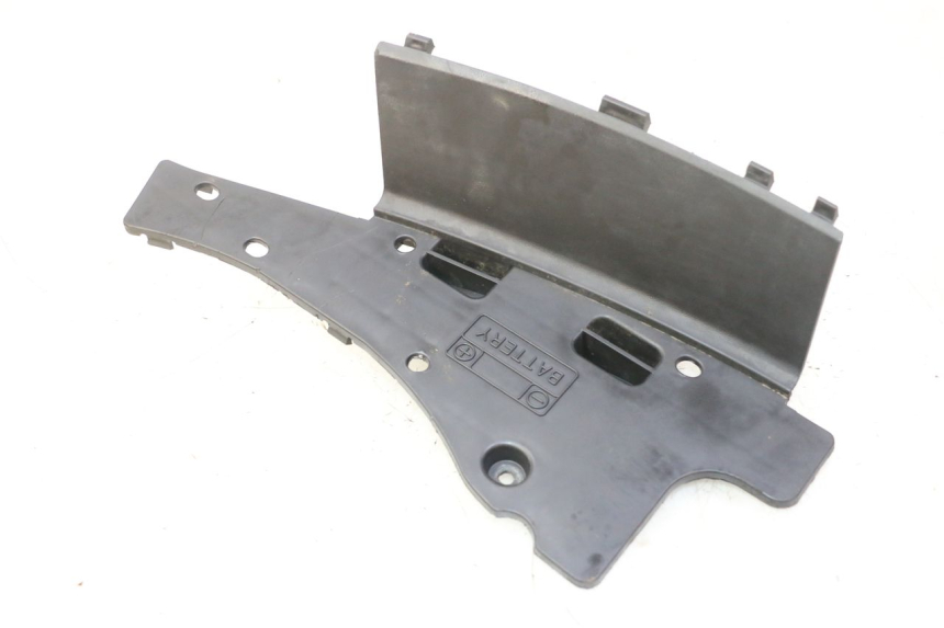 photo de TAPA DE BATERÍA SUZUKI BURGMAN 125 (2007 - 2014) - Vista principal