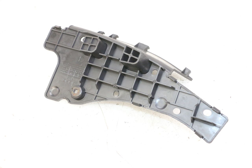 photo de TAPA DE BATERÍA SUZUKI BURGMAN 125 (2007 - 2014) - Zoom estado de uso