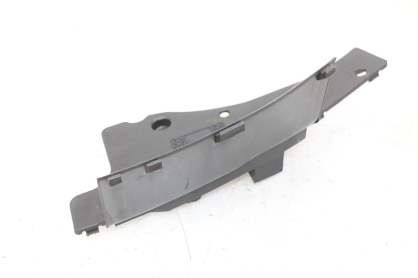 photo de TAPA DE BATERÍA SUZUKI BURGMAN 125 (2007 - 2014) - Otra perspectiva