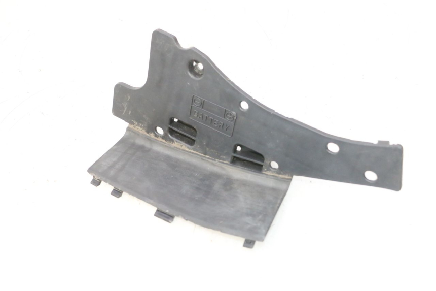 photo de TAPA DE BATERÍA SUZUKI BURGMAN 125 (2007 - 2014) - Vista principal