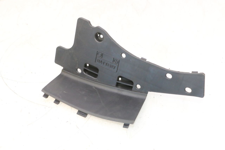photo de TAPA DE BATERÍA SUZUKI BURGMAN 125 (2007 - 2014) - Vista principal