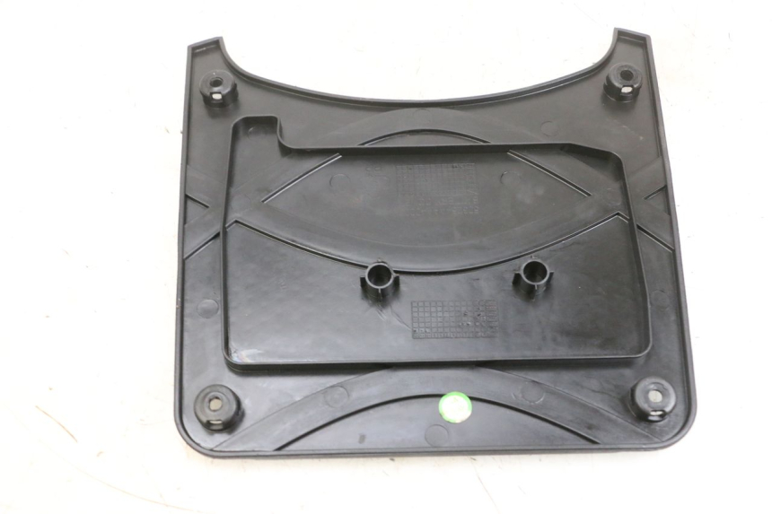 photo de TAPA DE BATERÍA SYM CROX 4T 50 (2016 - 2023) - Detalle de la pieza