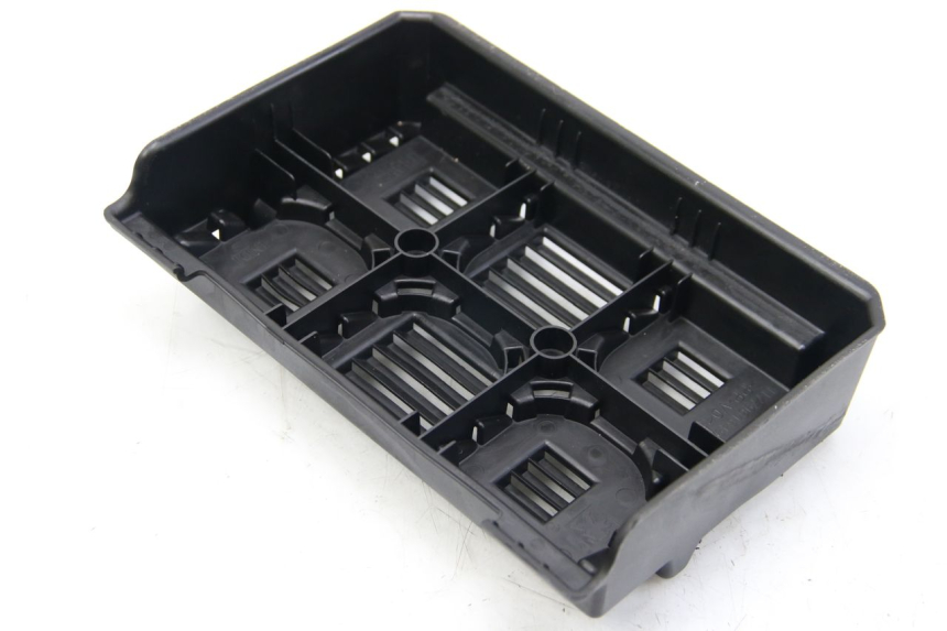 photo de TAPA DE LA BATERíA PEUGEOT E-VIVACITY 1 (2012 - 2018) - Zoom estado de uso