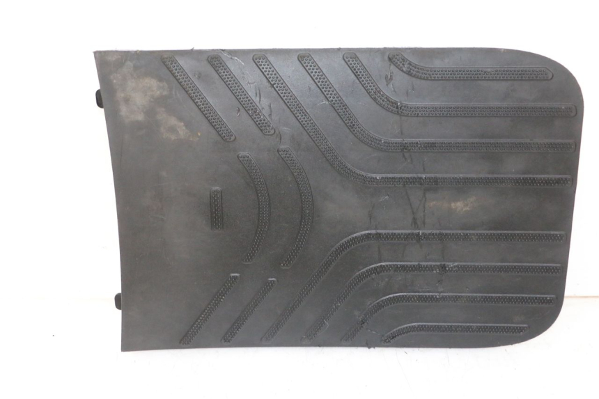 photo de TAPA BATERIA SEGWAY NINEBOT E125S 1 (2022 - 2026) - Estado de la superficie y material