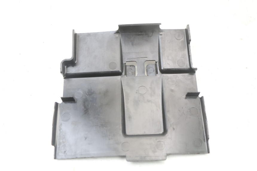 photo de TAPA BATERIA HONDA CBR F 1000 (1993 - 1996) - Otra perspectiva