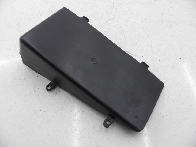 photo de TAPA BATERIA JM MOTOR S-MAX 125 (2010 - 2014) - Zoom estado de uso