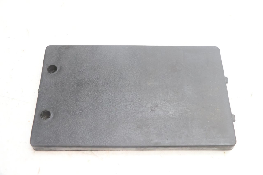 photo de TAPA BATERIA RIDE JUMP 2T 50 (2012 - 2017) - Detalle de la pieza