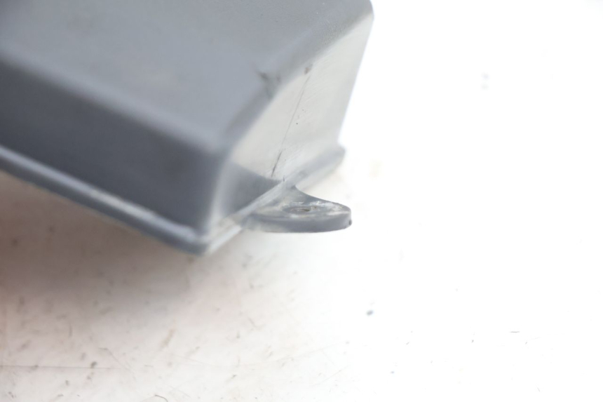 photo de TAPA BATERIA PIAGGIO LIBERTY 125 (1998 - 2008) - Vista general del producto