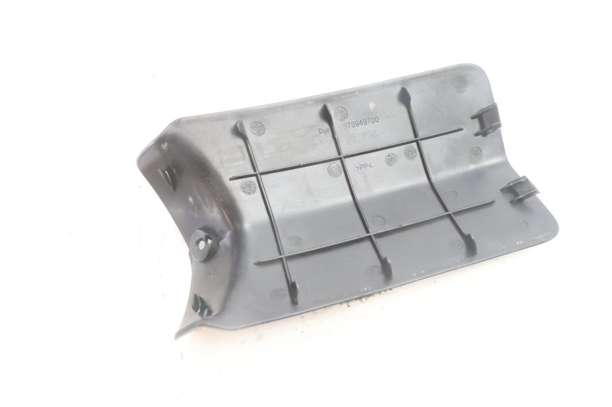 photo de TAPA BATERIA PEUGEOT LUDIX BLASTER 50 (2006 - 2014) - Vista general del producto