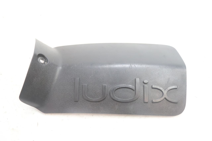 photo de TAPA DE LA BATERíA PEUGEOT LUDIX 50 (2005 - 2007) - Vista principal