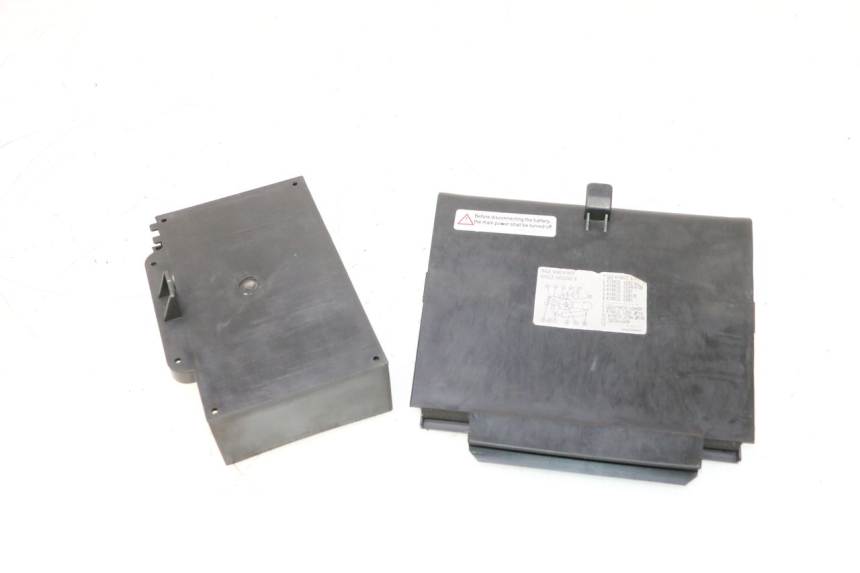 photo de TAPA BATERIA KYMCO MOVIE S 125 (2009 - 2018) - Vista principal
