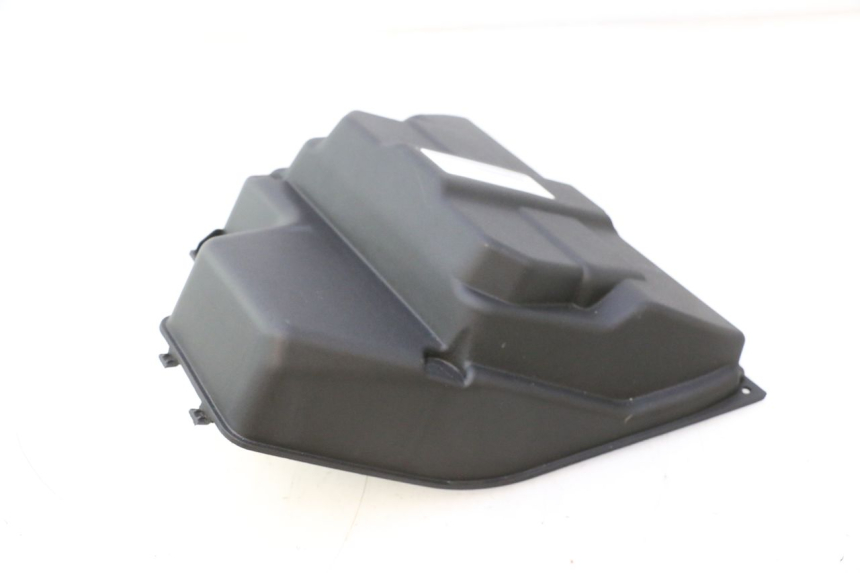 photo de TAPA BATERIA PIAGGIO MP3 HPE 530 (2022 - 2026) - Vista general del producto