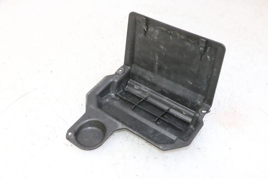 photo de TAPA DE BATERÍA PIAGGIO NEW TYPHOON 50 (2010 - 2017) - Zoom estado de uso