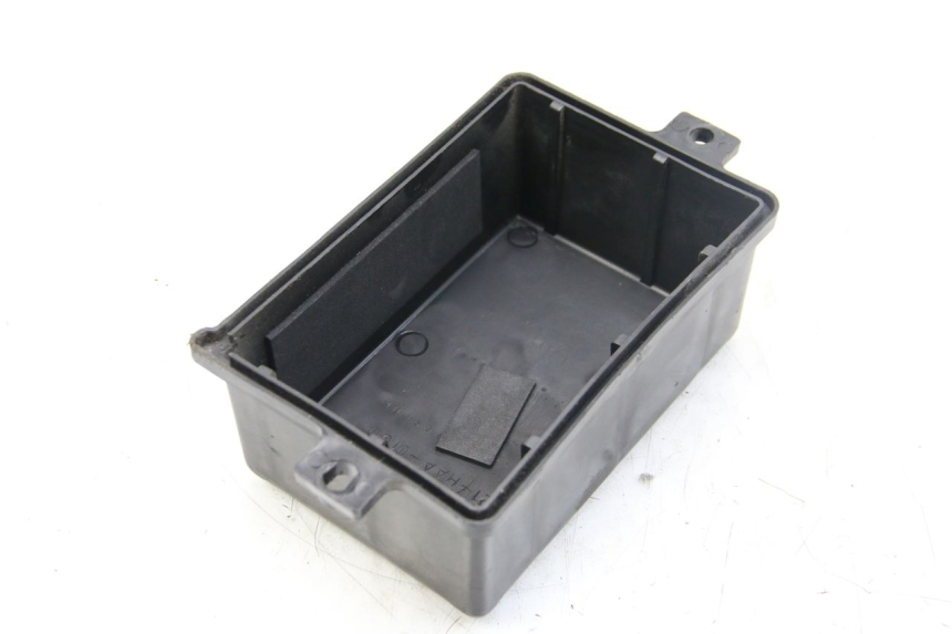 photo de TAPA BATERIA SYM ORBIT III 3 4T 50 (2021 - 2025) - Detalle de la pieza