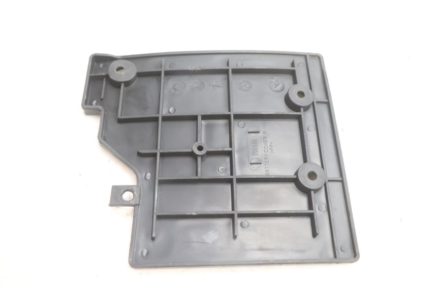 photo de TAPA BATERIA LAZIO RENO 50 (2016 - 2021) - Otra perspectiva