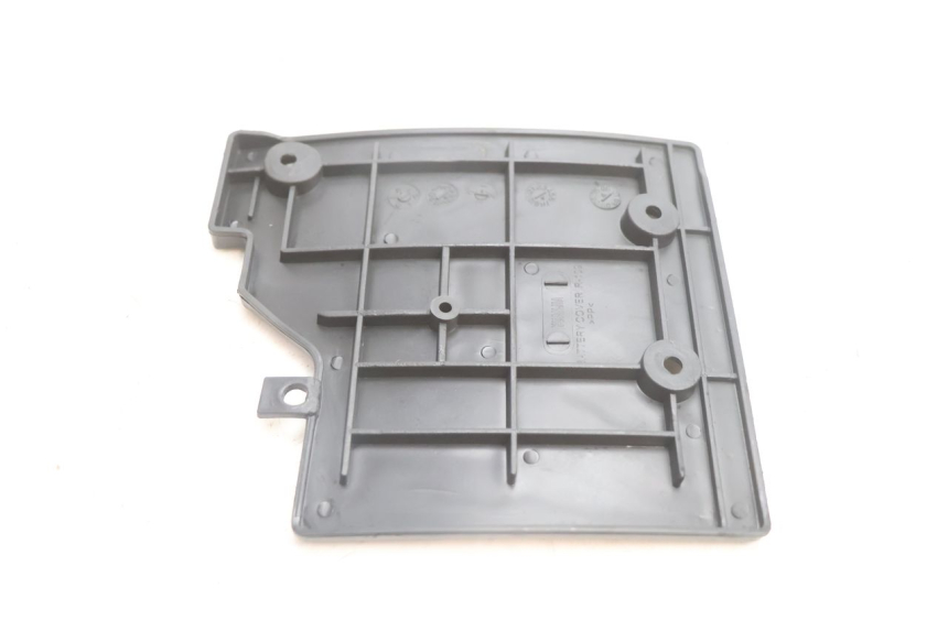 photo de TAPA BATERIA LAZIO RENO 50 (2016 - 2021) - Otra perspectiva