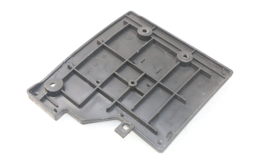 photo de TAPA DE BATERÍA TNT MOTOR ROMA 10' 4T 50 (2019 - 2022) - Detalle de la pieza