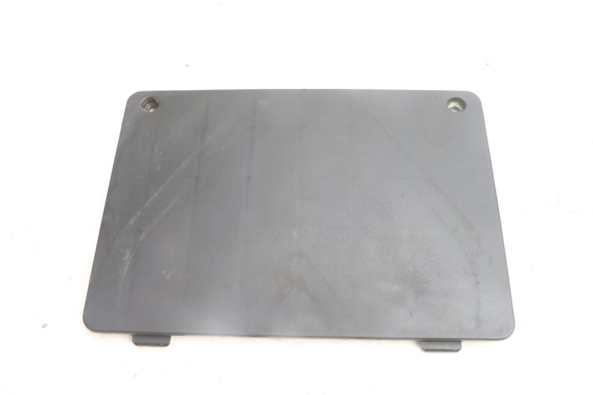photo de TAPA BATERIA JM MOTORS SANTANA EVO 50 (2024 - 2026) - Vista principal