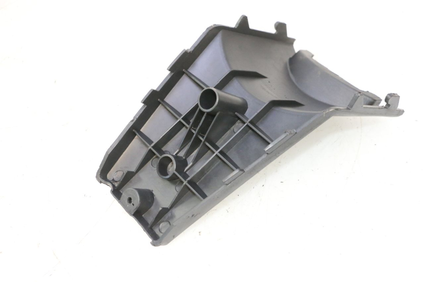 photo de TAPA BATERIA RIDE SLASH 2T 50 (2012 - 2014) - Detalles de los puntos de fijación