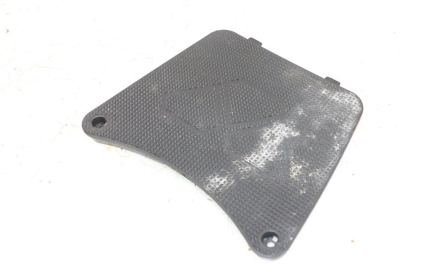 photo de TAPA BATERIA NECO TEMPO 4T 50 (2022 - 2026) - Zoom estado de uso