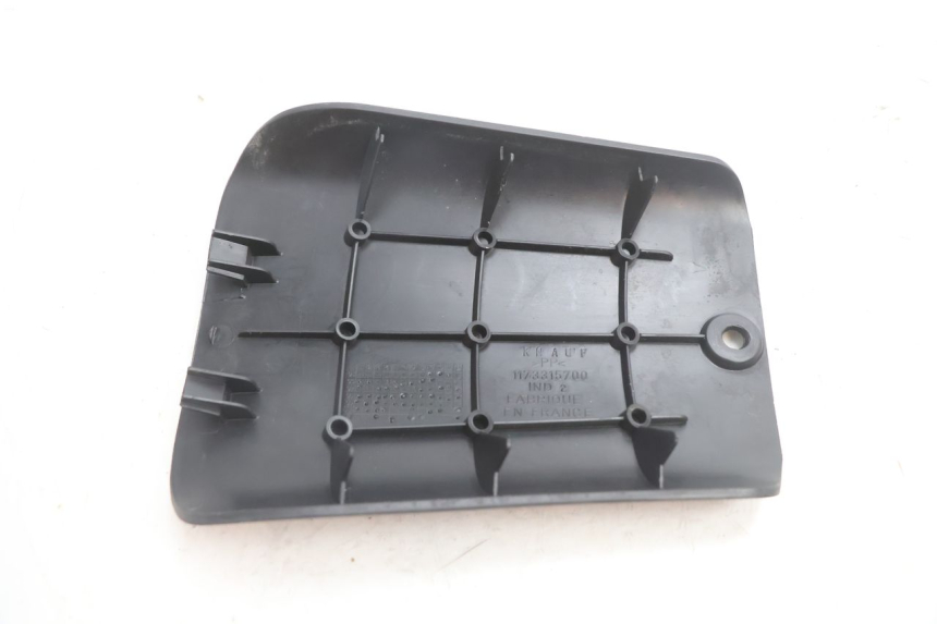 photo de TAPA DE LA BATERíA PEUGEOT TKR TREKKER FURIOUS 50 (2005 - 2014) - Zoom estado de uso