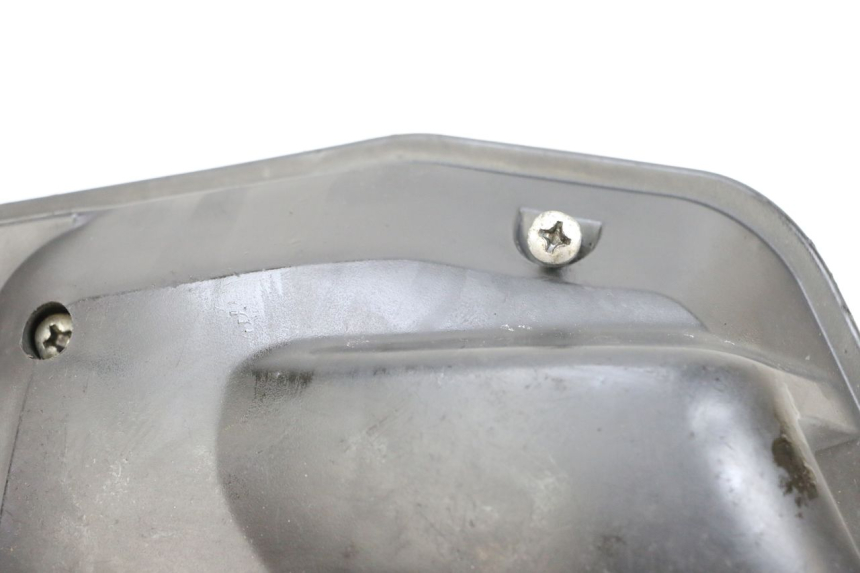 photo de TAPA DE FILTRO DE AIRE MBK BOOSTER SPIRIT 50 (2004 - 2017) - Primer plano técnico