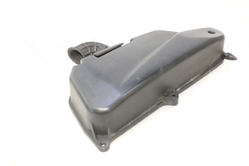 photo de TAPA FILTRO AIRE HONDA FES PANTHEON 125 (2003 - 2007) - Primer plano técnico