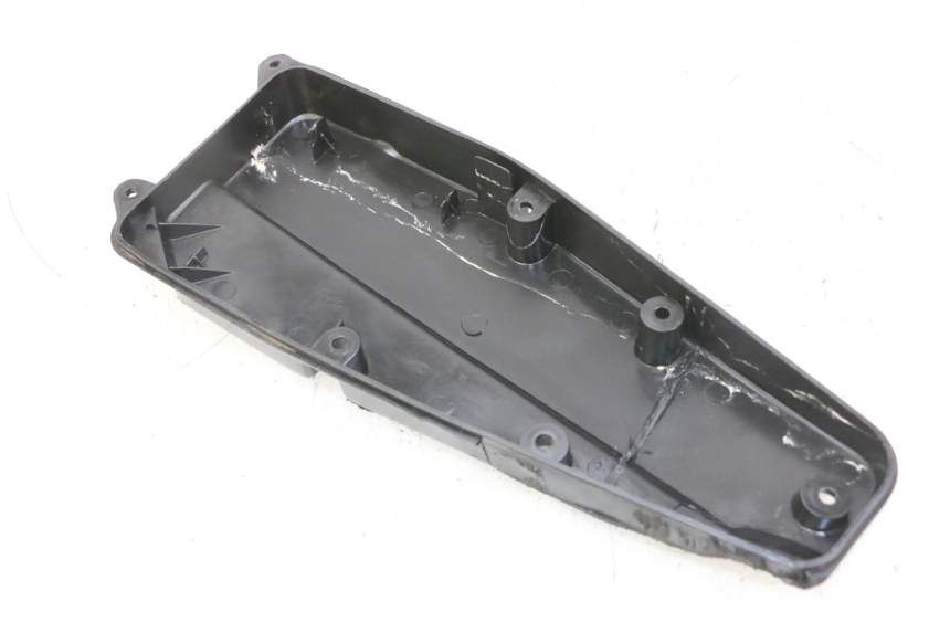 photo de TAPA FILTRO AIRE GOES WIKI 125 (2010 - 2015) - Detalle de la pieza