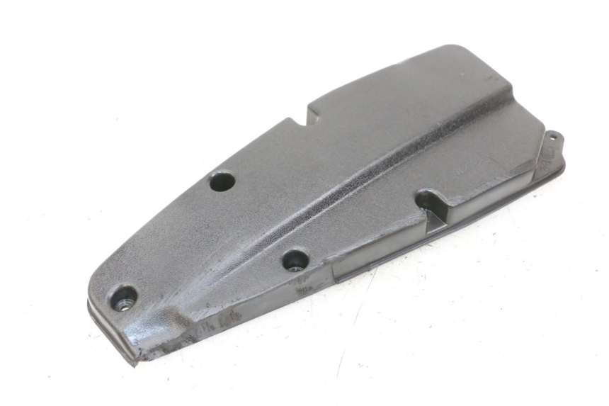 photo de TAPA FILTRO AIRE GOES WIKI 125 (2010 - 2015) - Otra perspectiva