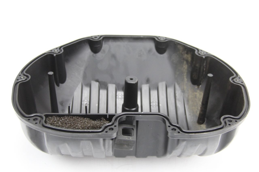 photo de TAPA FILTRO AIRE SUZUKI GSR 600 (2005 - 2012) - Recambio usado revisado
