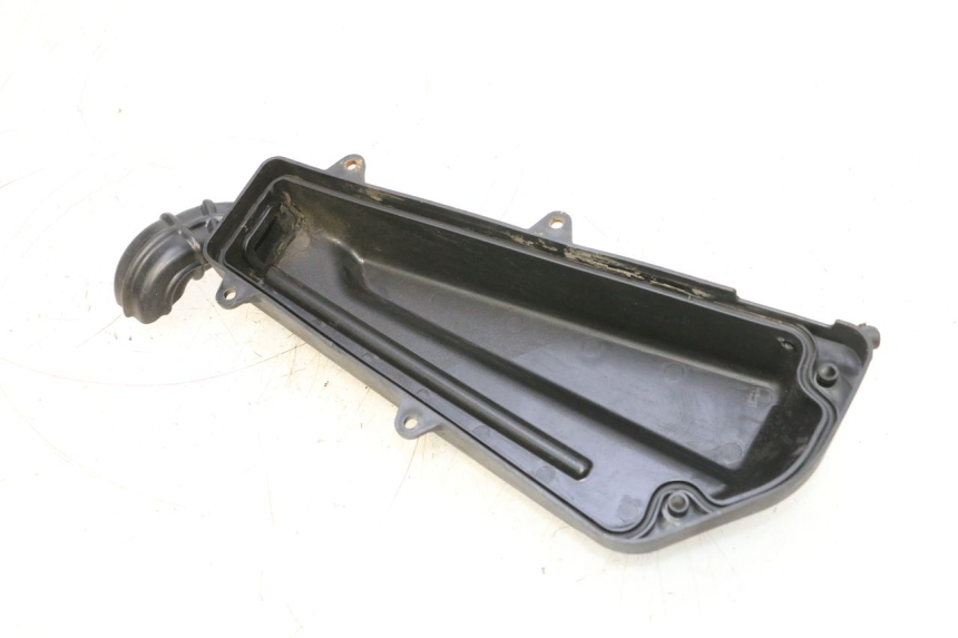 photo de TAPA FILTRO AIRE SYM JET 14 4T 50 (2018 - 2022) - Detalle de la pieza