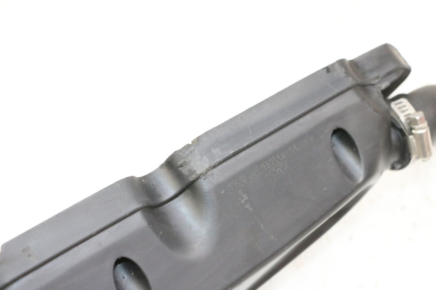 photo de TAPA FILTRO AIRE PEUGEOT KISBEE 4T 50 (2018 - 2022) - Detalle de la pieza